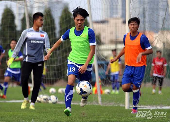 Tiền đạo mũi nhọn của HAGL chắc chắn sẽ gặp khó khăn trước những người đồng đội ở U23 Việt Nam.