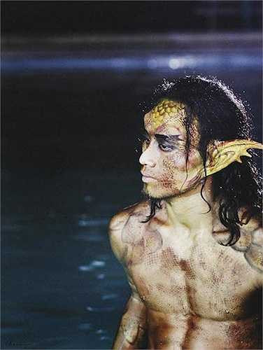 Là dự án thứ 3 nằm trong chuỗi hoạt động sẽ ra mắt trong năm 2015, ngày 13/04 tới, Phạm Anh Khoa và ê kíp sẽ chính thức giới thiệu MV 'Rain' đến đông đảo khán giả hâm mộ trên cả nước. 