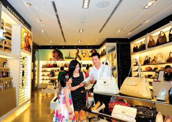 2/3 dân số Việt Nam đã chuẩn bị tâm lý chi tiêu nhiều hơn trong năm 2015