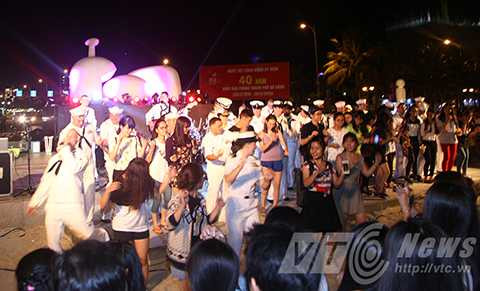 Hải quân Mỹ, chiến hạm, tàu khu trục, Đà Nẵng, USS FITZGERALD (DDG62, USS FORT WORTH (LCS3)