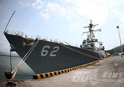 Hải quân Mỹ, chiến hạm, tàu khu trục, Đà Nẵng, USS FITZGERALD (DDG62, USS FORT WORTH (LCS3)