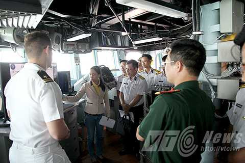 Hải quân Mỹ, chiến hạm, tàu khu trục, Đà Nẵng, USS FITZGERALD (DDG62, USS FORT WORTH (LCS3)