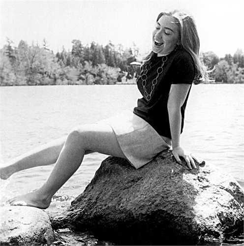 Thời thiếu niên của Hillary Clinton, vào những năm 1960