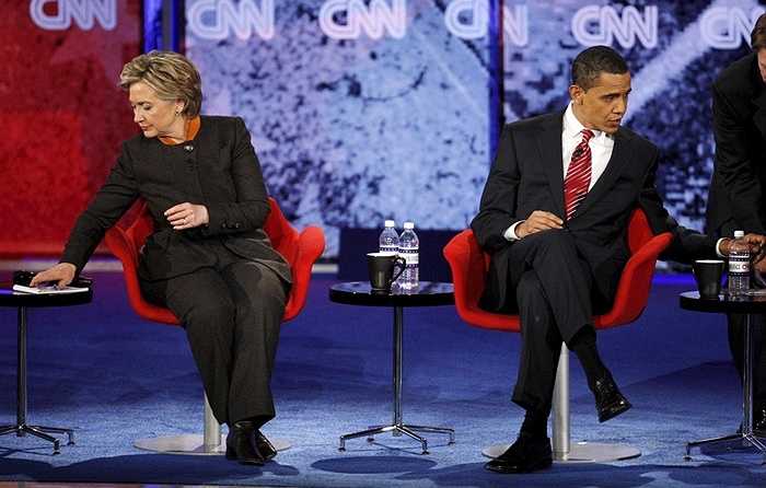Bà Hillary tranh luận cùng ông Obama trong cuộc bầu cử