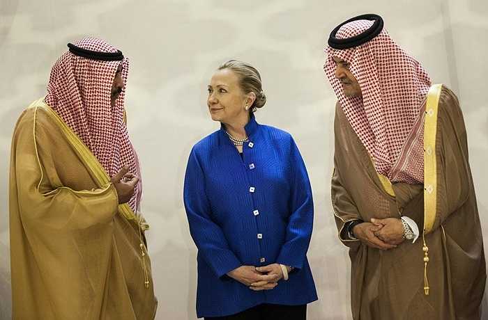 Ngoại trưởng Mỹ Hillary Clinton thăm Saudi Arab