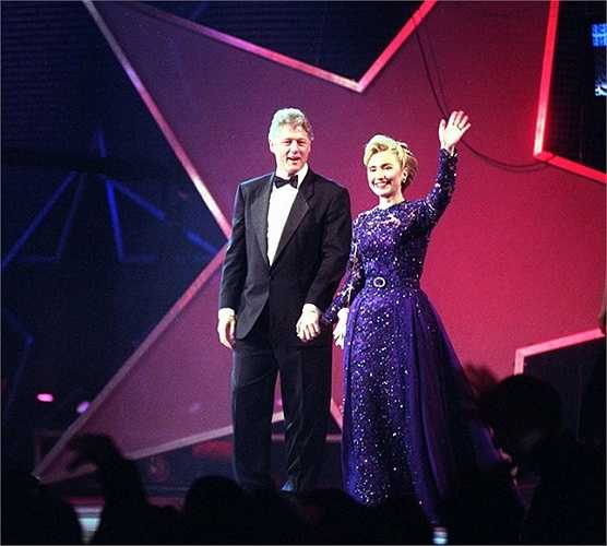 Vợ chồng Tổng thống Clinton năm 1997