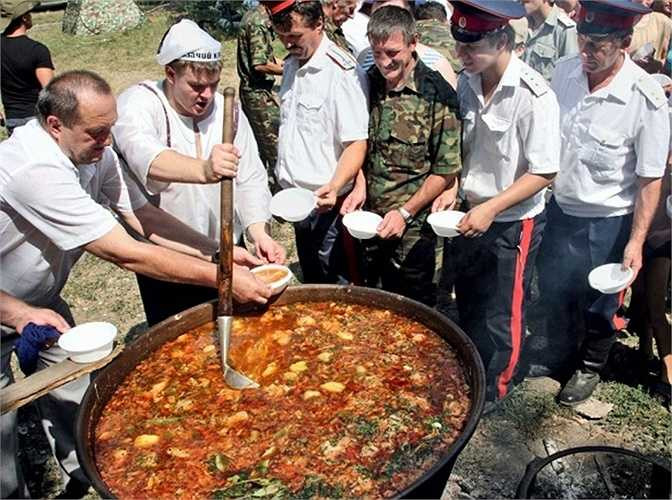 Súp củ cải đường