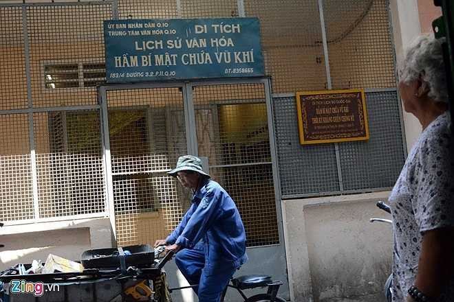 Nằm trong chỉ đạo của bộ chỉ huy Quân khu Sài Gòn - Gia Định về xây dựng các căn hầm bí mật chứa vũ khí tại nội thành, A30 - J9 (đơn vị Bảo đảm chiến đấu biệt động thành) đã thực hiện chủ trương trên tại nhà số 183/4 đường Trần Quốc Toản, quận 3 (nay là đường 3/2, quận 10, TP HCM) . 