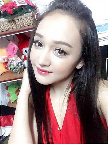 Có nhiều người hỏi Vy tại sao chọn làm quản lý quán bar, nói con gái không phù hợp nhưng vì đam mê, dù biết công việc khó khăn và áp lực nhưng Vy vẫn theo đuổi.