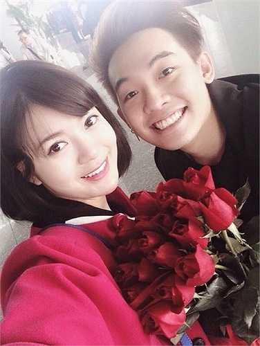 Tú Linh thân mật với Phở đặc biệt