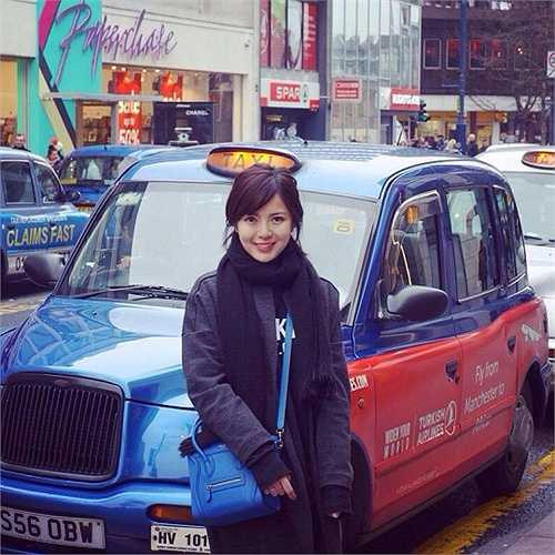 Cuộc sống hàng ngày của Tú Linh vẫn vậy, chỉ facebook là có vài chút xáo trộn thôi.