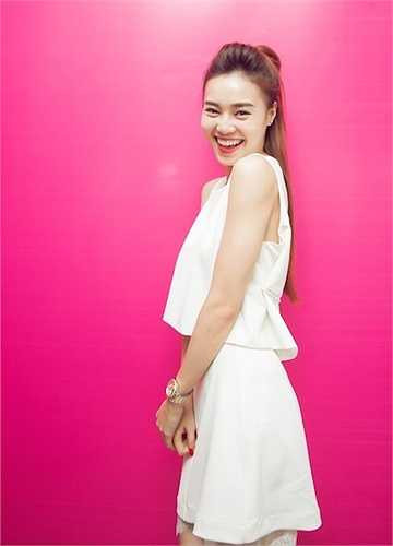 Khi được hỏi về nghi vấn mua giải, cô nói: ‘Nếu có tiền, tôi phải mua giải ngay từ đầu để khỏi phải luyện tập bầm dập, vất vả. Chắc khán giả hãy xem lại quá trình Lan Ngọc trải qua để xem tôi có xứng đáng với giải thưởng hay không’ 