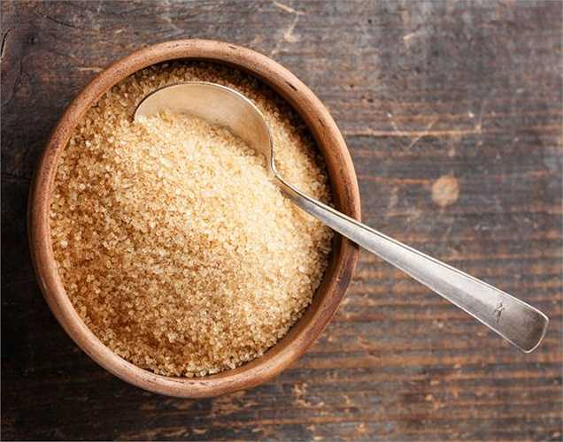 Giữ đường không chảy nước: Đường có xu hướng dễ tan chảy, vì vậy chỉ cần thêm một ít vỏ cam vào và thay vỏ mỗi tuần hoặc lâu hơn.