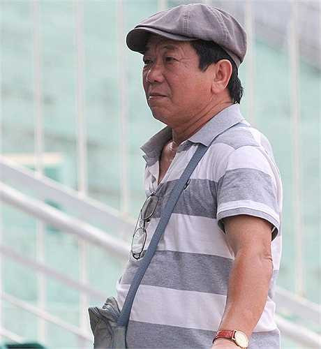 Cựu cầu thủ lẫy lừng một thời của Công Nghiệp Hà Nam Ninh - Đặng Gia Mẫn. (ảnh: Hoàng Tùng)