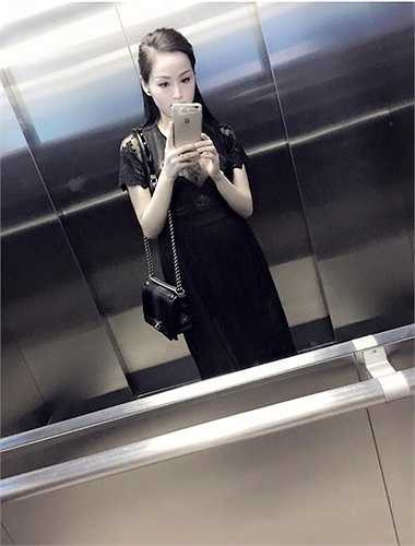 Tâm Tít nổi tiếng là một trong những hotgirl sở hữu vẻ đẹp mong manh và có gương mặt rất 'hoa hậu'. 