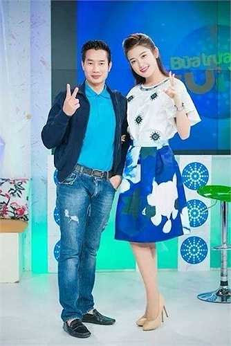 Cô cũng tham gia một số chương trình truyền hình. 