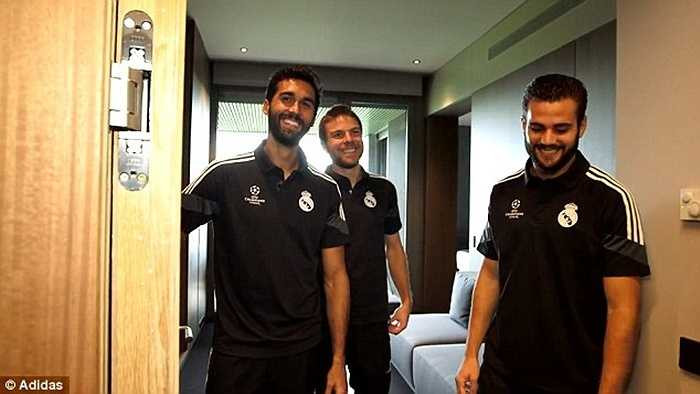 So với những khách sạn 5 sao và các villa hạng sang mà các cầu thủ đang ở, chỗ ăn tập mà Real Madrid đầu tư không hề thua kém