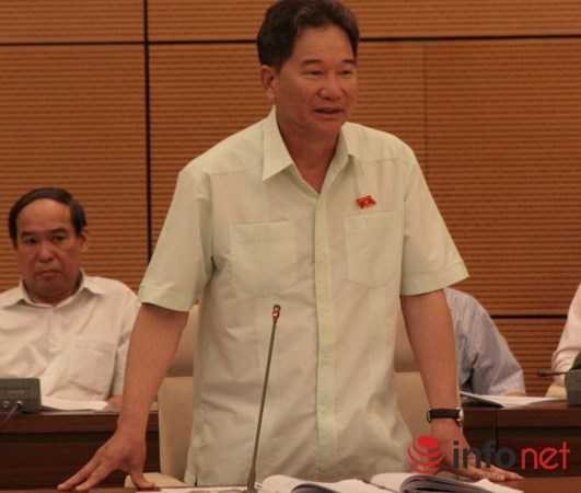 Đại biểu Quốc hội: 'Nhiều phó giúp việc cho trưởng, còn trưởng lại đi chơi'