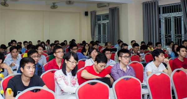 Các học viên tham gia vào khóa đào tạo phi lợi nhuận I-GAIN!