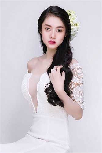 Gần đây, có thông tin cô‘đi khách’ được cư dân mạng truyền tai nhau trên mạng xã hội facebook. 