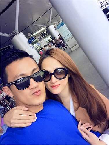 Hương Giang Idol tình tứ bên bạn trai Criss Lai.