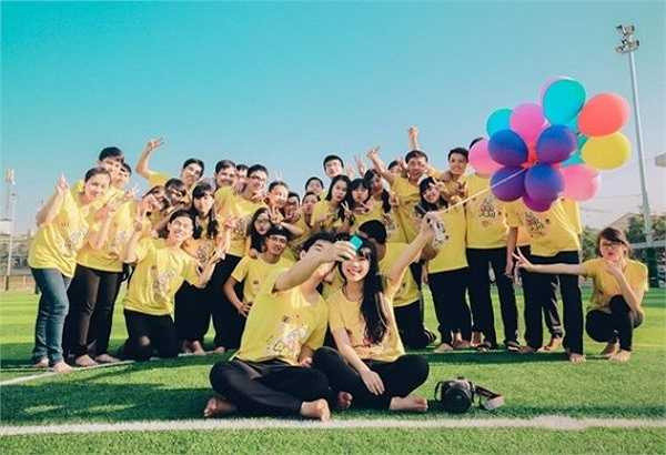 'Chúng mình thực hiện bộ ảnh ở những nơi từng học tập và vui chơi. Đây sẽ là cuốn nhật ký tươi đẹp của thời hồn nhiên, trong sáng' - bạn Nguyễn Văn Tâm bày tỏ.