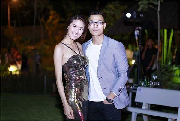 Anh hồ hởi chia sẻ từ sau bộ phim 'Cầu vồng không sắc' mỗi lần đi đâu đều được fan nhận ra và xin chụp hình chung, đây cũng là động lực để nam diễn viên 9X cố gắng hơn trong sự nghiệp diễn xuất