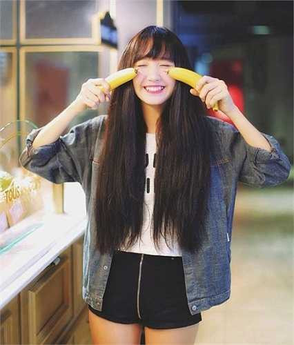 Thanh Huyền cho biết, cô bạn bắt đầu làm model từ năm lớp 9 và kinh doanh khi bước vào lớp 10.