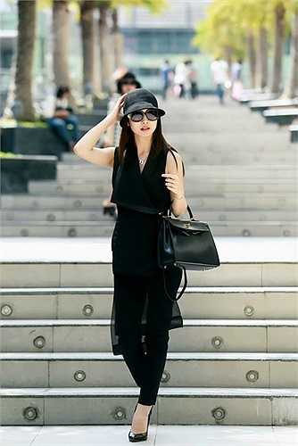 Nhan sắc xinh đẹp của Jennifer Phạm.