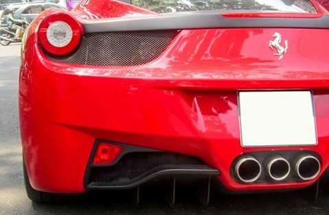 Ferrari 15 tỷ của thiếu gia Sài thành xuống phố