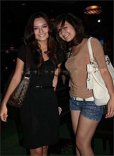 Hoàng Thùy Linh thời điểm năm 2009, khi cô đang là sinh viên Trường sân khấu điện ảnh.