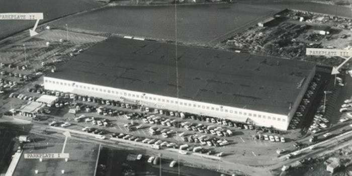 Tập đoàn Metro giữ thị phần lớn nhất ở Đức và là một trong những hãng bán buôn, bán lẻ hoạt động toàn cầu. Ảnh: Cửa hàng bán buôn đầu tiên của Metro mở ra ở Mülheim, Đức.