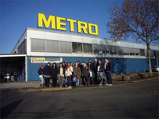 Gần đây nhất là năm 2013, tập đoàn này đã khai trương cửa hàng thứ 750 ở Trùng Khánh, Trung Quốc. 