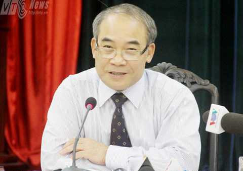 Thứ trưởng Bộ GD-ĐT Nguyễn Vinh Hiển 