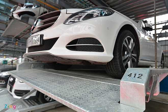 Mỗi ngăn chứa có số vị trí tương ứng trên màn điều khiển để dễ dàng quan sát và vận hành. Việc lấy xe vì thế diễn ra thuận tiện, nhanh chóng.