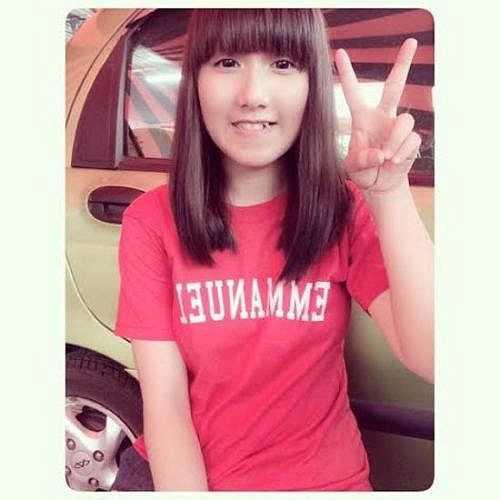 Để nuôi dưỡng và thực hiện niềm đam mê nghệ thuật, Thương dự định hè này sẽ vào Sài Gòn học thêm về thanh nhạc và nhạc cụ. 