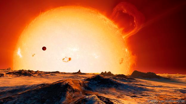 Mặt Trời mở rộng