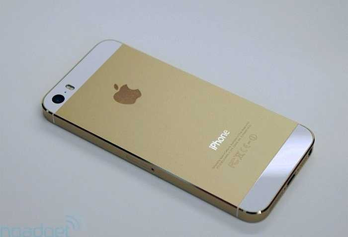 Phiên bản màu vàng của iPhone 5S là phiên bản iPhone được ưa thích nhất tại nhiều thị trường trên thế giới, trong đó có Việt Nam. Ngoài ra, cảm biến vân tay và công nghệ máy ảnh mạnh mẽ trên iPhone 5S cũng khiến người dùng mê mệt