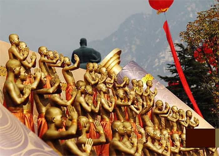 Trận pháp này cũng chẳng thâm sâu ảo diệu, mà chỉ mang nhiều tính biểu diễn. Nó cũng không được coi là một trận pháp trấn phái của Thiếu Lâm.