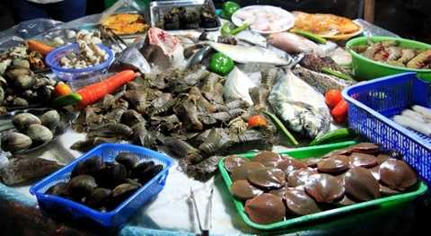Sức mua lớn, hải sản tăng giá dịp nghỉ lễ