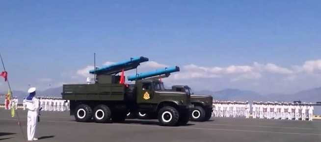 Dàn xe oai hùng ở lễ kỷ niệm 60 năm thành lập Hải quân Việt Nam