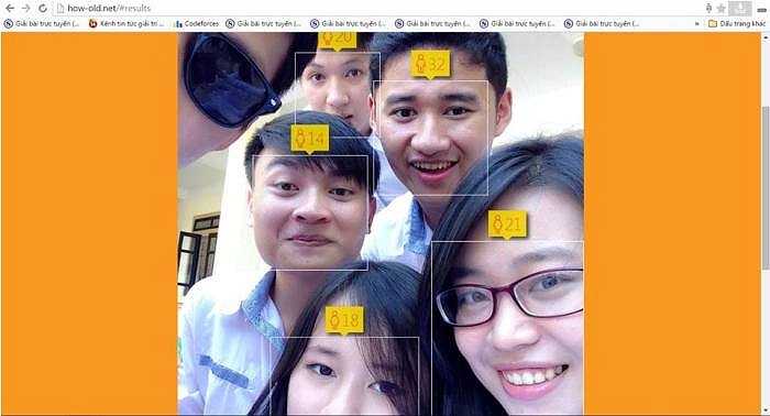 Trò chơi nhận diện nhiều khuôn mặt cùng lúc và cho ra số tuổi khá hài hước.