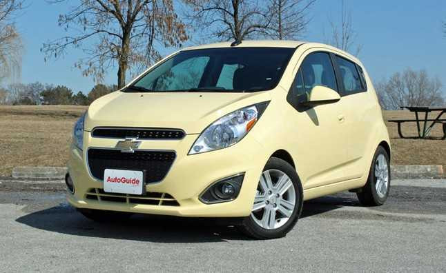 10 ôtô rẻ nhất năm 2015 tại Mỹ