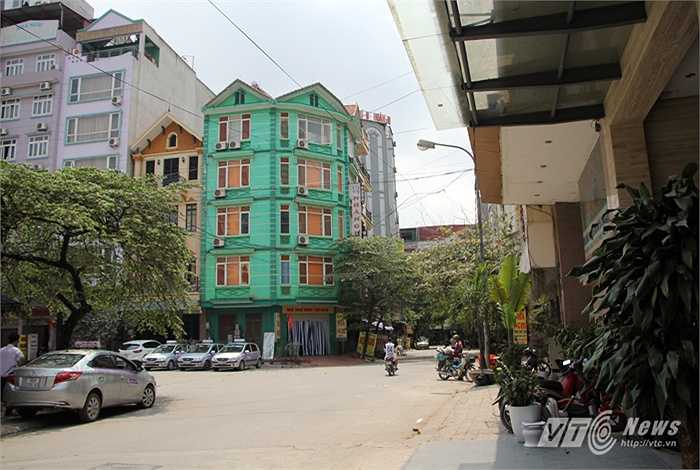 Quang cảnh xung quanh khách sạn.