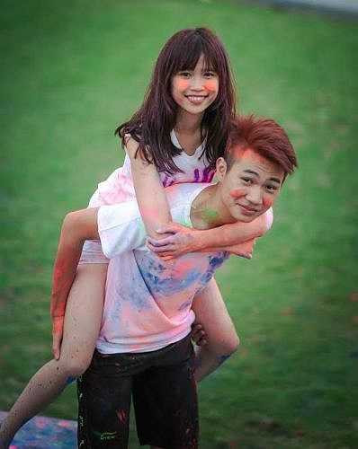 Những khoảnh khắc thân thiết và vui vẻ bên nhau trước khi phải nói lời tạm biệt..