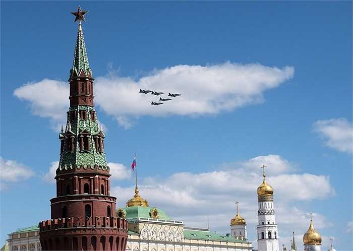 Máy bay Su-25SM