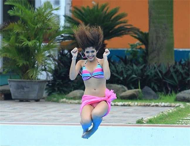 Andrea nóng bỏng nhưng không kém phần cá tính