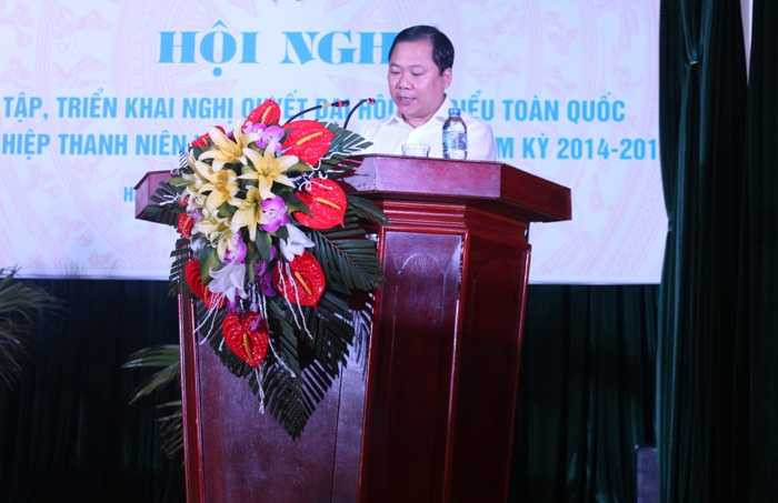 Trao 20 học bổng Nguyễn Thái Bình cho học sinh nghèo