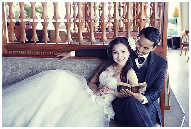 Trong suốt thời gian Duy Nhân điều trị căn bệnh ung thư máu, Kiều Oanh luôn ở bên làm chỗ dựa cho chồng. 