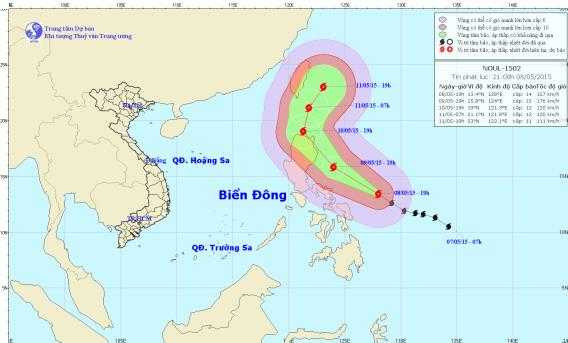 Bão Noul giật cấp 17 hướng về biển Đông, Bắc Bộ mưa rào và dông